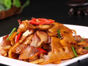 冬笋炒腊肉